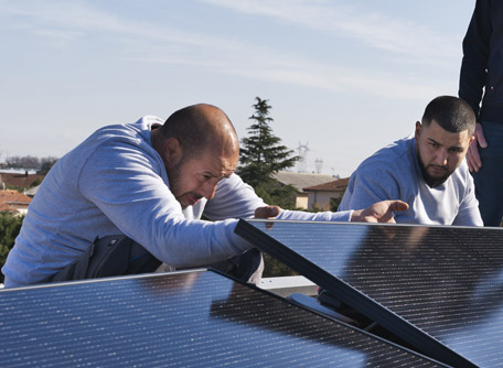 SBF Energies installe vos panneaux solaires photovoltaïques en Savoie et en Isère